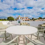 Oleander - Excellent Townhouse In Carvoe Дом отдыха