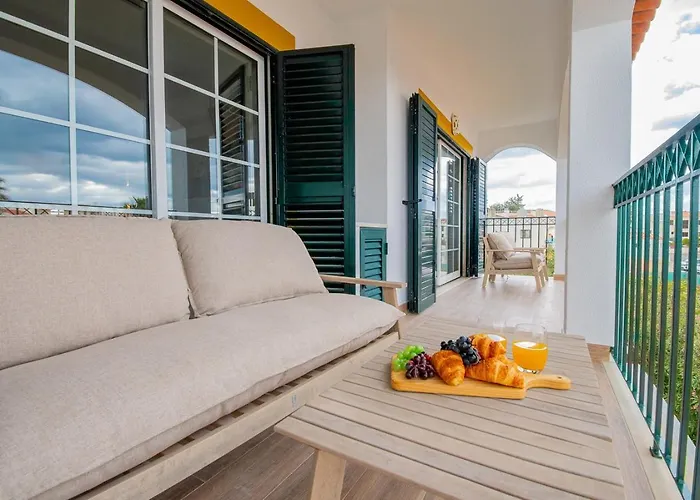 Oleander - Excellent Townhouse In Carvoe Carvoeiro (Lagoa)