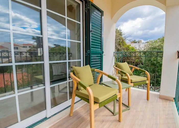 Dom wakacyjny Oleander - Excellent Townhouse In Carvoe *