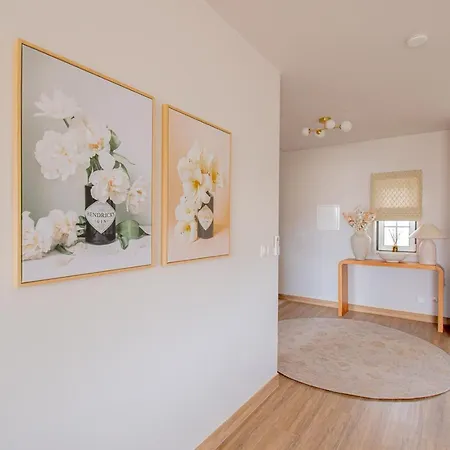 Oleander - Excellent Townhouse In Carvoe *