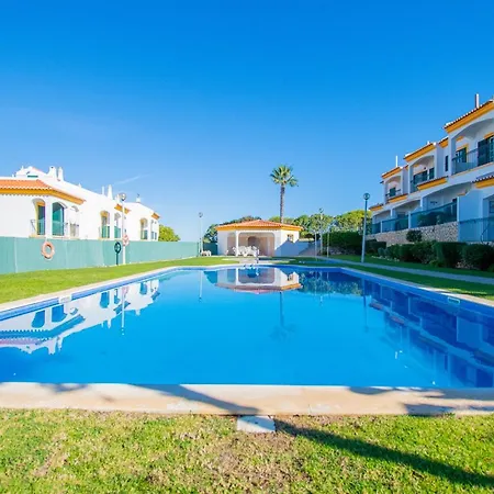 Apartamento Oleander - Excellent Townhouse In Carvoe *