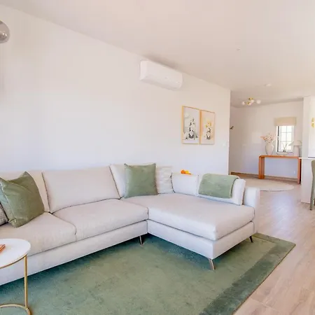 Oleander - Excellent Townhouse In Carvoe Apartamento *