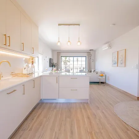 Appartamento Casa Francesca, Renovated Townhouse Walking Distan