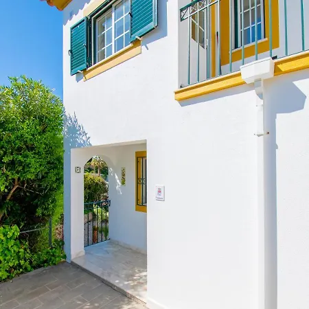 Casa Francesca, Renovated Townhouse Walking Distan Lägenhet *