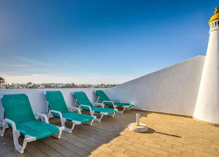 Oleander - Excellent Townhouse In Carvoe