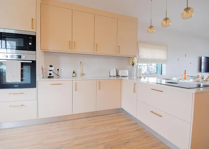 Oleander - Excellent Townhouse In Carvoe *