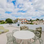 Oleander - Excellent Townhouse In Carvoe Carvoeiro